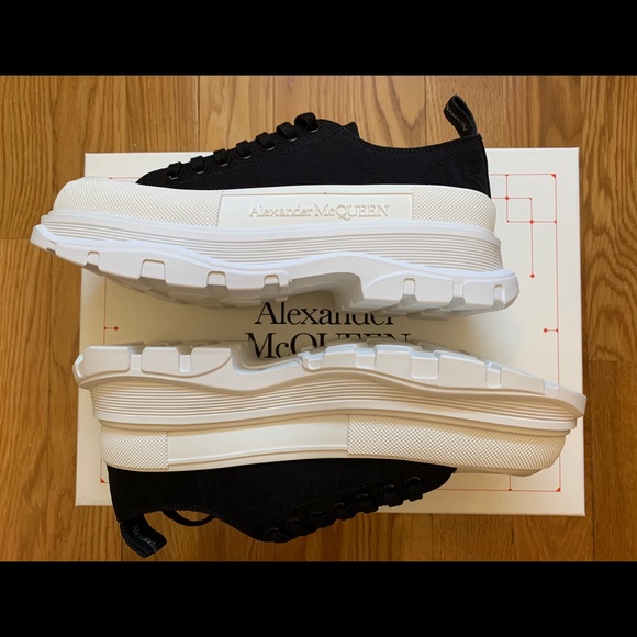 Alexander Mcqueen Tread Slick - Picture 8 of 8